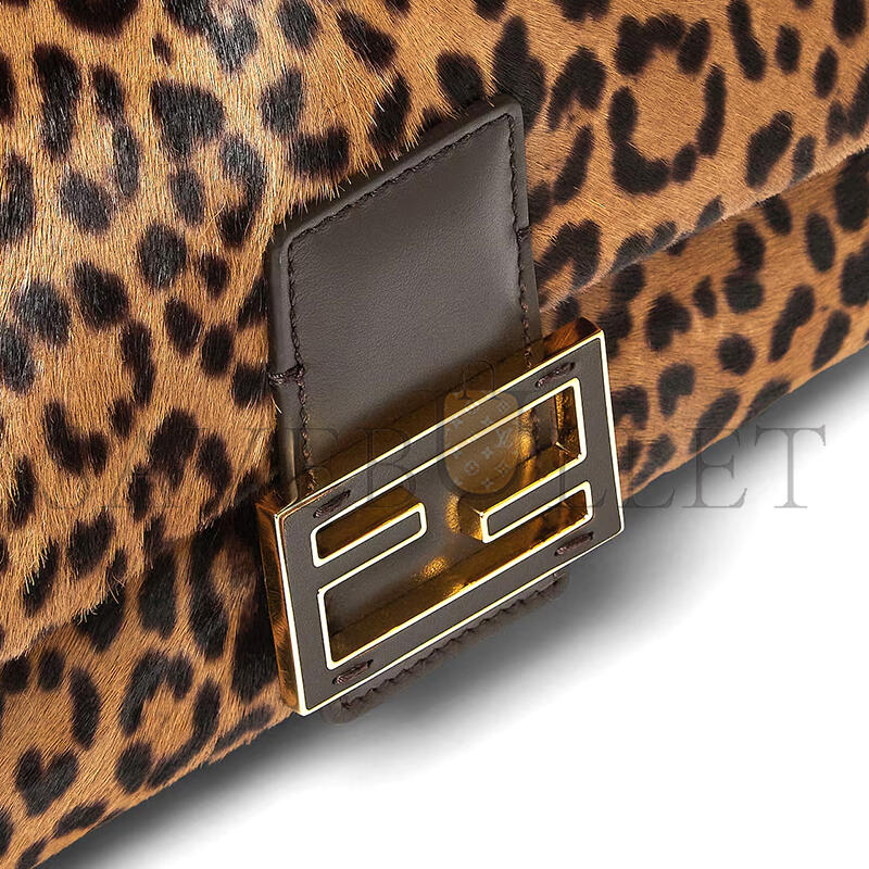 FENDI BAGUETTE PRINTED CAVALLINO CALFSKIN 8BR600AYDYF0A6E (27*15*6cm)